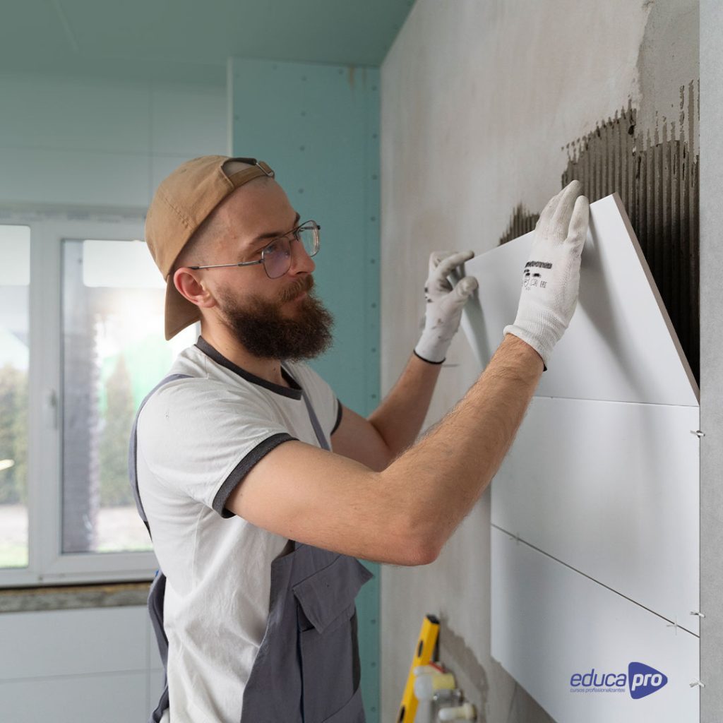 Curso Azulejista, Aplicação de Revestimento Cerâmico - Educapro